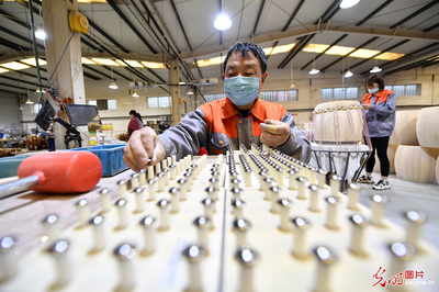 樂(lè)器產(chǎn)業(yè)奏出發(fā)展新韻律